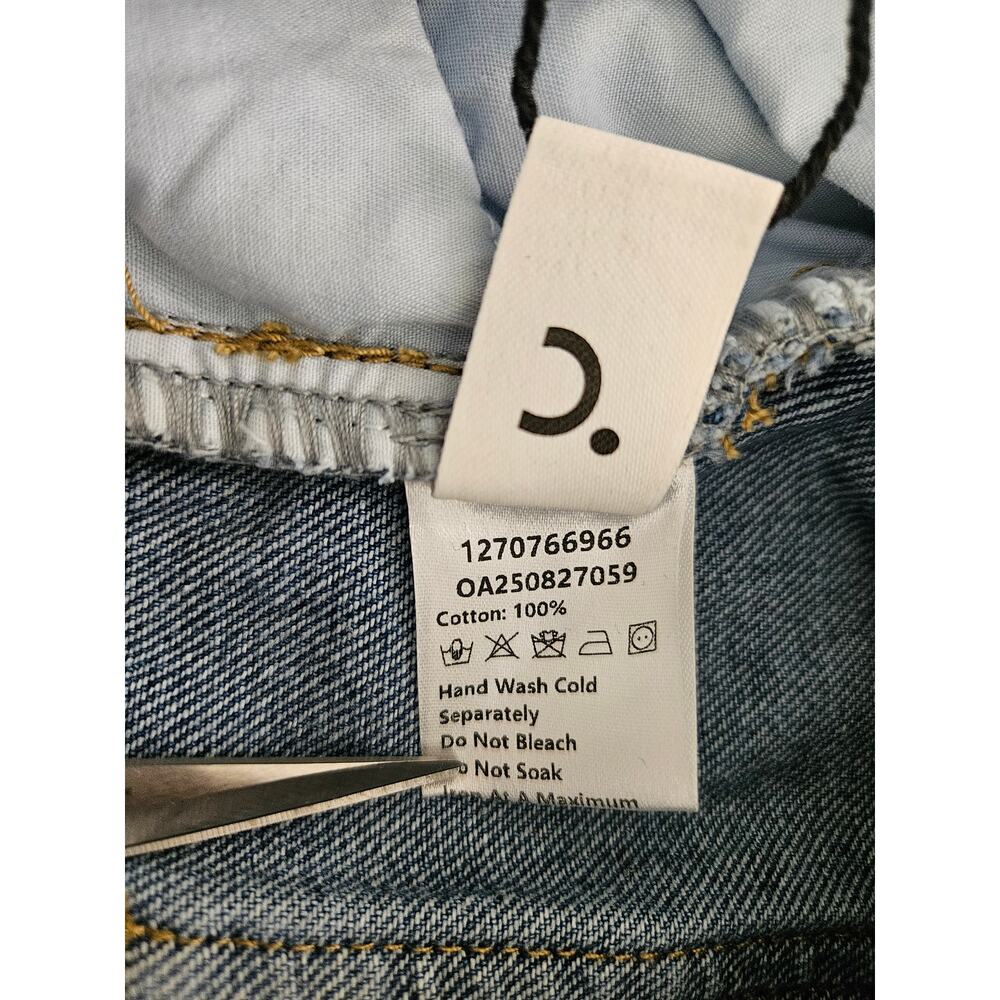NWT Commense Denim Curved Leg Jeans, Size M (US 6) - Picture 6 of 9
